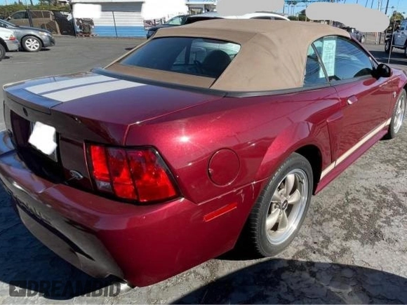 2004 Ford Mustang GT Deluxe z VIN 1FAFP45XX4F150757, wystawiony jako Copart lot #47502605 z przebiegiem 43 827 mil mil oraz Tytuł czysty. Historia ofert i sprzedaży dostępna na DreamBid. Obrazek 4.