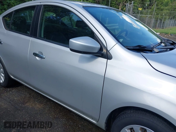 2017 Nissan Versa SV with VIN 3N1CN7AP3HK434584, listed as a IAAI auction lot 42528963 with 152,834 mi miles and . Bid and sale history available at DreamBid. Image 13.