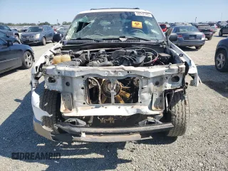 2003 Ford Explorer Eddie Bauer с VIN 1FMDU74K33UB43415, выставлен на аукционе Copart как лот 59747145 с пробегом Не указан миль и Списание • Salvage title. История ставок и продаж доступна на DreamBid. Изображение 5.