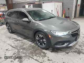 2018 Buick Regal Essence with VIN W04GV8SX5J1110895, listed as a IAAI auction lot 41524602 with 93,920 mi miles and . Bid and sale history available at DreamBid. Image 1.
