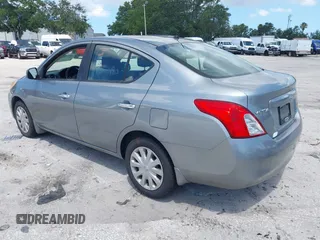 2012 Nissan Versa SV с VIN 3N1CN7AP7CL857736, выставлен на аукционе IAAI как лот 42551017 с пробегом 237 397 миль миль и . История ставок и продаж доступна на DreamBid. Изображение 3.