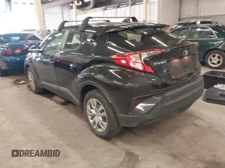 2021 Toyota C-HR LE with VIN JTNKHMBX0M1120864, listed as a IAAI auction lot 41911332 with 37,593 mi miles. Bid and sale history available at carsss.com. Image 3.