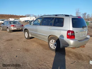2004 Toyota Highlander with VIN JTEEP21A640022106, listed as a IAAI auction lot 41748682 with 184,488 mi miles. Bid and sale history available at carsss.com. Image 3.