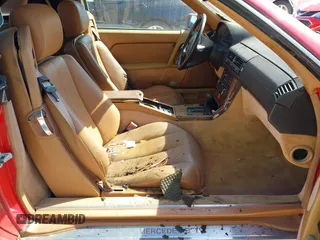 1992 Mercedes-Benz 500 с VIN WDBFA66E8NF043632, выставлен на аукционе IAAI как лот 42049992 с пробегом 101 690 миль миль и . История ставок и продаж доступна на DreamBid. Изображение 5.
