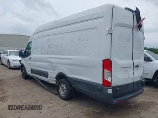 2018 Ford Transit z VIN 1FTBW3XMXJKB24221, wystawiony jako IAAI lot #42425978 z przebiegiem 77 666 mil mil oraz . Historia ofert i sprzedaży dostępna na DreamBid. Obrazek 3.