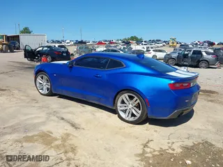 2017 Chevrolet Camaro 2LT with VIN 1G1FD1RX8H0139429, listed as a IAAI auction lot 40446926 with 161,760 mi miles. Bid and sale history available at carsss.com. Image 3.