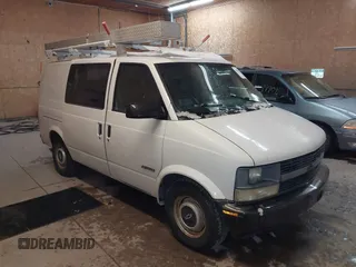 1995 Chevrolet Astro Cargo z VIN 1GCDM19W5SB182028, wystawiony jako IAAI lot #41493920 z przebiegiem 95 022 mil mil oraz . Historia ofert i sprzedaży dostępna na DreamBid. Obrazek 1.