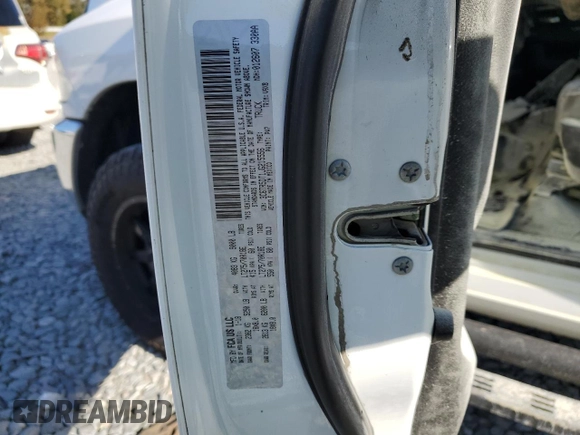 2018 Ram 2500 SLT with VIN 3C6TR5DT1JG215556, listed as a Copart auction lot 83447394 with Not provided miles and Salvage title. Bid and sale history available at DreamBid. Image 12.
