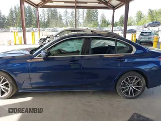 2019 BMW 3 Series 330i z VIN WBA5R1C51KAJ99658, wystawiony jako IAAI lot #42158041 z przebiegiem Nie podano mil oraz . Historia ofert i sprzedaży dostępna na DreamBid. Obrazek 13.