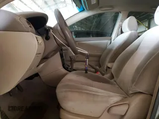 2004 Toyota Corolla CE with VIN 1NXBR32E94Z337737, listed as a Copart auction lot 44580205 with 167,918 mi miles and Salvage Title. Bid and sale history available at DreamBid. Image 7.
