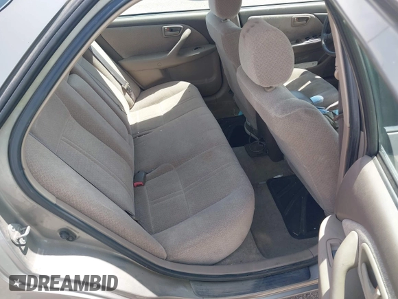 2000 Toyota Camry CE z VIN 4T1BG22K6YU682705, wystawiony jako IAAI lot #42080842 z przebiegiem 376 532 mil mil oraz . Historia ofert i sprzedaży dostępna na DreamBid. Obrazek 8.