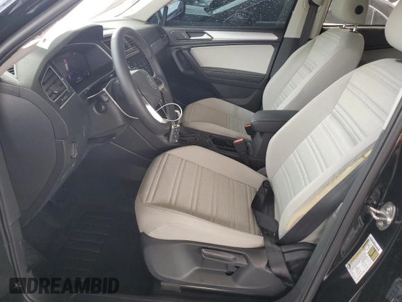2024 Volkswagen Tiguan S с VIN 3VVRB7AX8RM202635, выставлен на аукционе Copart как лот 54841155 с пробегом Не указан миль и На запчасти • Non repairable. История ставок и продаж доступна на DreamBid. Изображение 7.
