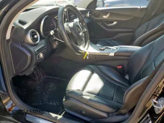 2017 Mercedes-Benz C 300 с VIN 55SWF4JB8HU233765, выставлен на аукционе Copart как лот 54528105 с пробегом 73 296 миль миль и Чистый • Clean title. История ставок и продаж доступна на DreamBid. Изображение 7.
