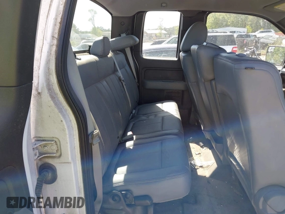 2013 Ford F-150 XL z VIN 1FTEX1CM9DFC46232, wystawiony jako IAAI lot #42032421 z przebiegiem 277 066 mil mil oraz . Historia ofert i sprzedaży dostępna na DreamBid. Obrazek 8.