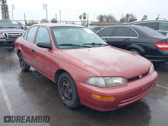 1997 Geo Prizm LSi with VIN 1Y1SK5265VZ457659, listed as a IAAI auction lot 41778510 with 149,073 mi miles. Bid and sale history available at carsss.com. Image 1.