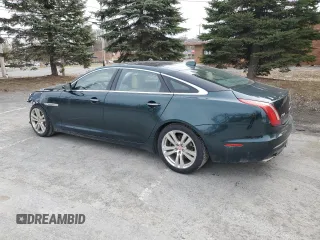 2016 Jaguar XJ Portfolio z VIN SAJWJ2GD0G8V92850, wystawiony jako Copart lot #47844065 z przebiegiem 99 652 mil mil oraz Szkoda całkowita • Salvage title. Historia ofert i sprzedaży dostępna na DreamBid. Obrazek 2.