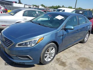 2016 Hyundai Sonata SE z VIN 5NPE24AF2GH290815, wystawiony jako IAAI lot #42314347 z przebiegiem 126 116 mil mil oraz . Historia ofert i sprzedaży dostępna na DreamBid. Obrazek 18.