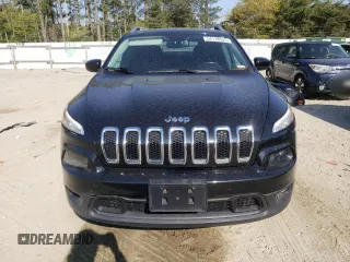 2014 Jeep Cherokee Latitude with VIN 1C4PJLCB0EW148910, listed as a Copart auction lot 54118555 with 154,245 mi miles and Salvage Title. Bid and sale history available at DreamBid. Image 5.