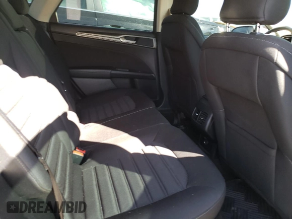 2019 Ford Fusion Hybrid SE with VIN 3FA6P0LU1KR209129, listed as a Copart auction lot 42766403 with 67,949 mi miles. Bid and sale history available at carsss.com. Image 10.