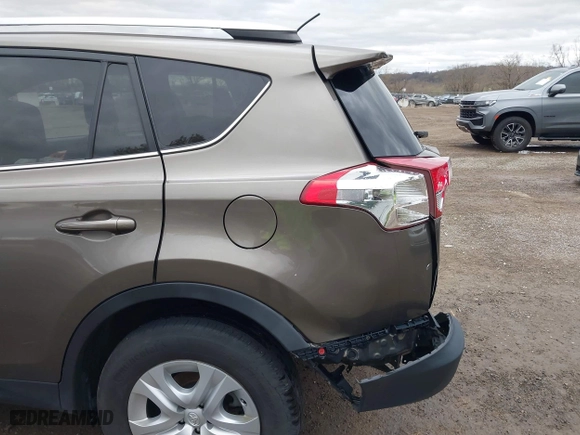 2015 Toyota RAV4 LE with VIN 2T3BFREV1FW245801, listed as a IAAI auction lot 42039074 with 129,181 mi miles. Bid and sale history available at carsss.com. Image 18.