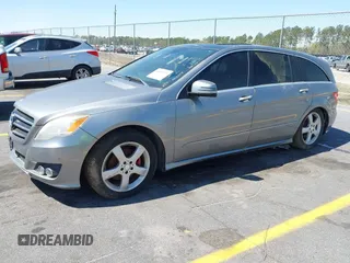 2011 Mercedes-Benz R 350 with VIN 4JGCB6FE0BA114232, listed as a IAAI auction lot 41876271 with 105,954 mi miles and . Bid and sale history available at DreamBid. Image 2.