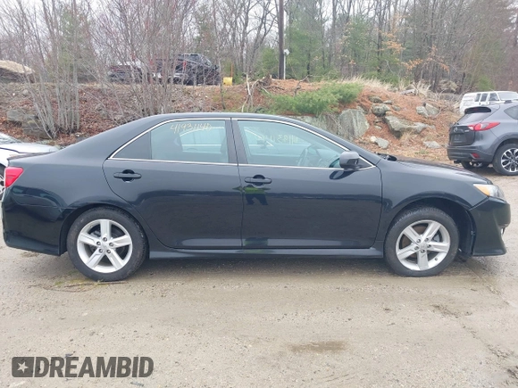 2013 Toyota Camry L with VIN 4T1BF1FK6DU300030, listed as a IAAI auction lot 41931140 with 99,536 mi miles. Bid and sale history available at carsss.com. Image 14.