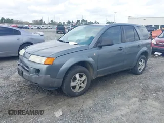 2005 Saturn VUE with VIN 5GZCZ33D55S853880, listed as a IAAI auction lot 41801535 with 110,030 mi miles. Bid and sale history available at carsss.com. Image 2.