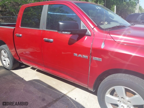 2009 Dodge Ram 1500 Laramie with VIN 1D3HB13T29J501785, listed as a IAAI auction lot 42010637 with 172,926 mi miles. Bid and sale history available at carsss.com. Image 6.