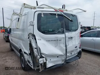 2015 Ford Transit Cargo с VIN 1FTNE1YM0FKA91546, выставлен на аукционе IAAI как лот 42386973 с пробегом 186 702 миль миль и . История ставок и продаж доступна на DreamBid. Изображение 3.