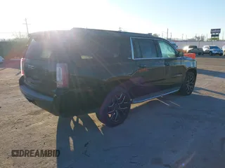 2015 GMC Yukon XL SLT with VIN 1GKS1HKC3FR250207, listed as a IAAI auction lot 41424234 with 183,233 mi miles. Bid and sale history available at carsss.com. Image 4.