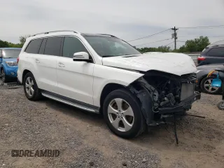 2017 Mercedes-Benz GLS 450 z VIN 4JGDF6EE4HA774258, wystawiony jako Copart lot #58191125 z przebiegiem 62 891 mil mil oraz Szkoda całkowita • Salvage title. Historia ofert i sprzedaży dostępna na DreamBid. Obrazek 4.