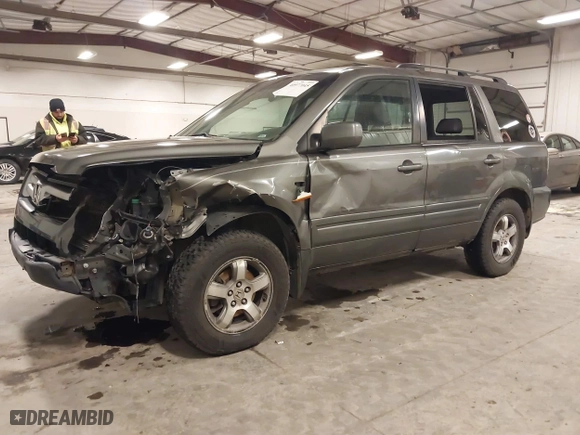 2007 Honda Pilot EX-L with VIN 2HKYF187X7H528523, listed as a IAAI auction lot 40977045 with 139,463 mi miles. Bid and sale history available at carsss.com. Image 20.