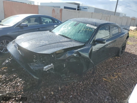 2019 Dodge Charger SXT with VIN 2C3CDXBG5KH699097, listed as a Copart auction lot 67286414 with 70,010 mi miles and Salvage Title. Bid and sale history available at carsss.com. Image 1.