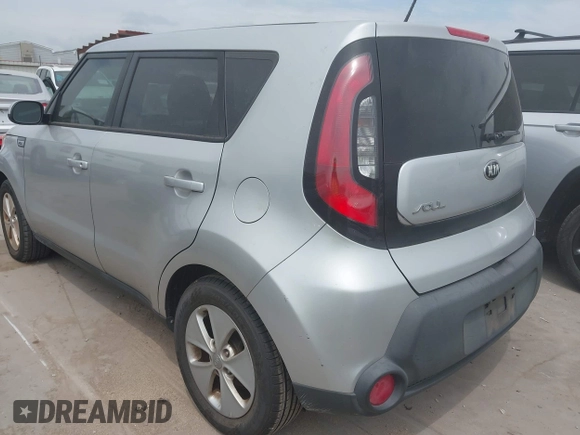 2015 Kia Soul z VIN KNDJN2A27F7747659, wystawiony jako IAAI lot #42420332 z przebiegiem 117 415 mil mil oraz . Historia ofert i sprzedaży dostępna na DreamBid. Obrazek 3.