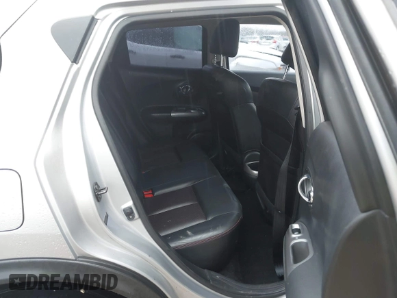 2011 Nissan Juke SV with VIN JN8AF5MR2BT016523, listed as a IAAI auction lot 41418656 with 100,957 mi miles and . Bid and sale history available at carsss.com. Image 8.
