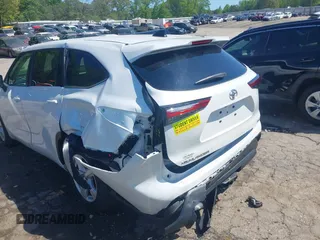 2023 Toyota Highlander L z VIN 5TDKDRAH2PS030453, wystawiony jako IAAI lot #39200860 z przebiegiem 44 691 mil mil oraz . Historia ofert i sprzedaży dostępna na DreamBid. Obrazek 3.