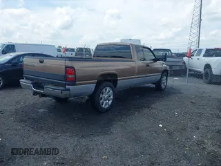 2001 Dodge 2500 with VIN 1B7KC23651J224436, listed as a IAAI auction lot 42013282 with 218,831 mi miles. Bid and sale history available at carsss.com. Image 4.