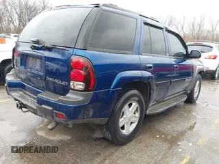 2002 Chevrolet TrailBlazer LTZ with VIN 1GNDT13S422164734, listed as a IAAI auction lot 41815241 with 227,928 mi miles and . Bid and sale history available at DreamBid. Image 4.