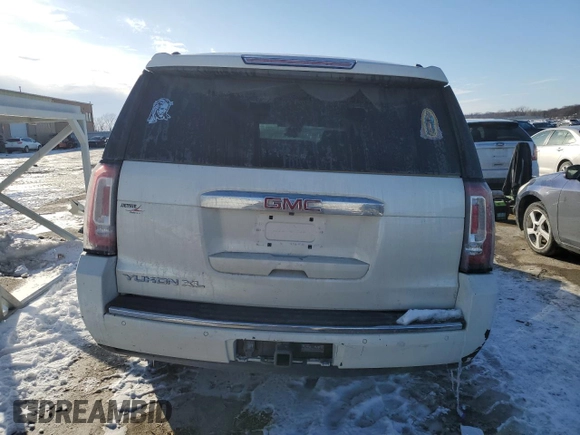 2015 GMC Yukon XL Denali with VIN 1GKS2JKJ8FR674890, listed as a Copart auction lot 45952505 with 120,032 mi miles and Salvage Title. Bid and sale history available at carsss.com. Image 6.