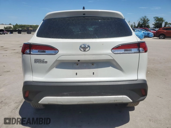 2022 Toyota Corolla Cross L with VIN 7MUAAAAG6NV028639, listed as a Copart auction lot 61252535 with 25,583 mi miles and Non repairable. Bid and sale history available at DreamBid. Image 6.