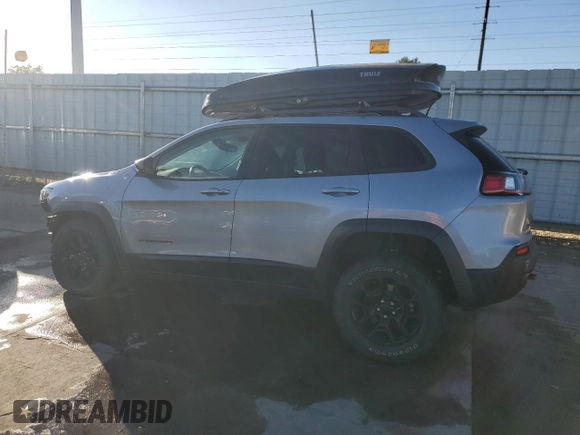 2020 Jeep Cherokee Trailhawk Elite with VIN 1C4PJMBN7LD612656, listed as a Copart auction lot 72257793 with 19,292 mi miles and . Bid and sale history available at DreamBid. Image 2.