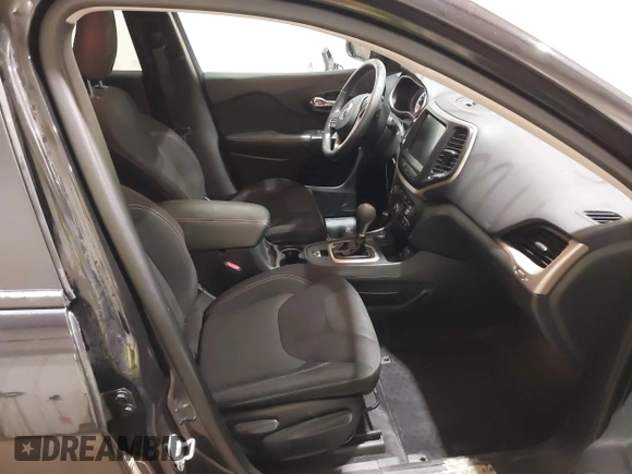 2016 Jeep Cherokee Latitude with VIN 1C4PJMCS2GW218917, listed as a IAAI auction lot 41825426 with 123,789 mi miles and . Bid and sale history available at DreamBid. Image 5.