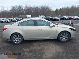 2012 Buick Regal with VIN 2G4GR5EK1C9141211, listed as a IAAI auction lot 41965401 with 31,941 mi miles. Bid and sale history available at carsss.com. Image 13.