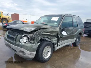 2001 Ford Explorer Sport z VIN 1FMYU60E71UC82486, wystawiony jako IAAI lot #41465511 z przebiegiem 282 639 mil mil oraz . Historia ofert i sprzedaży dostępna na DreamBid. Obrazek 19.