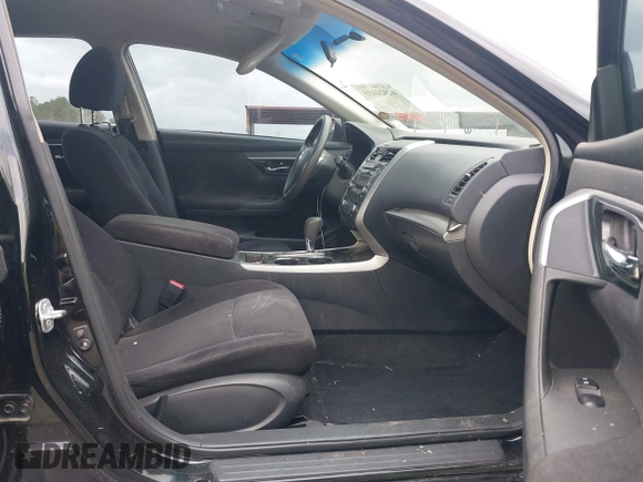 2013 Nissan Altima S with VIN 1N4AL3AP3DC260802, listed as a IAAI auction lot 41824435 with 189,091 mi miles and . Bid and sale history available at DreamBid. Image 5.