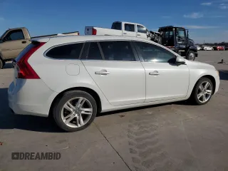 2015 Volvo V60 T5 Drive-E Premier with VIN YV126MEB7F1206227, listed as a Copart auction lot 89328505 with 96,732 mi miles and Clean Title. Bid and sale history available at carsss.com. Image 3.