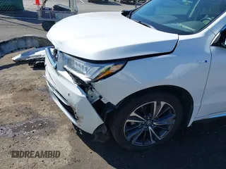 2020 Acura MDX Sport Hybrid w/Technology Pkg with VIN 5J8YD7H58LL000333, listed as a IAAI auction lot 41817961 with 59,463 mi miles. Bid and sale history available at carsss.com. Image 17.