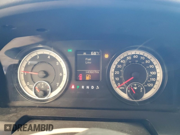 2017 Ram 1500 Express with VIN 1C6RR6FG3HS585281, listed as a Copart auction lot 81318224 with 140,607 mi miles and Clean title. Bid and sale history available at DreamBid. Image 9.