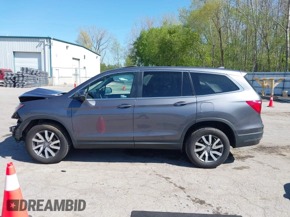 2020 Honda Pilot EX-L z VIN 5FNYF6H58LB049652, wystawiony jako IAAI lot #42213555 z przebiegiem 84 846 mil mil oraz . Historia ofert i sprzedaży dostępna na DreamBid. Obrazek 14.