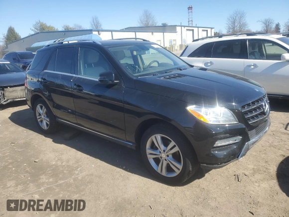2014 Mercedes-Benz M 350 with VIN 4JGDA5HB4EA359530, listed as a Copart auction lot 47174455 with 142,136 mi miles and Salvage Title. Bid and sale history available at carsss.com. Image 4.